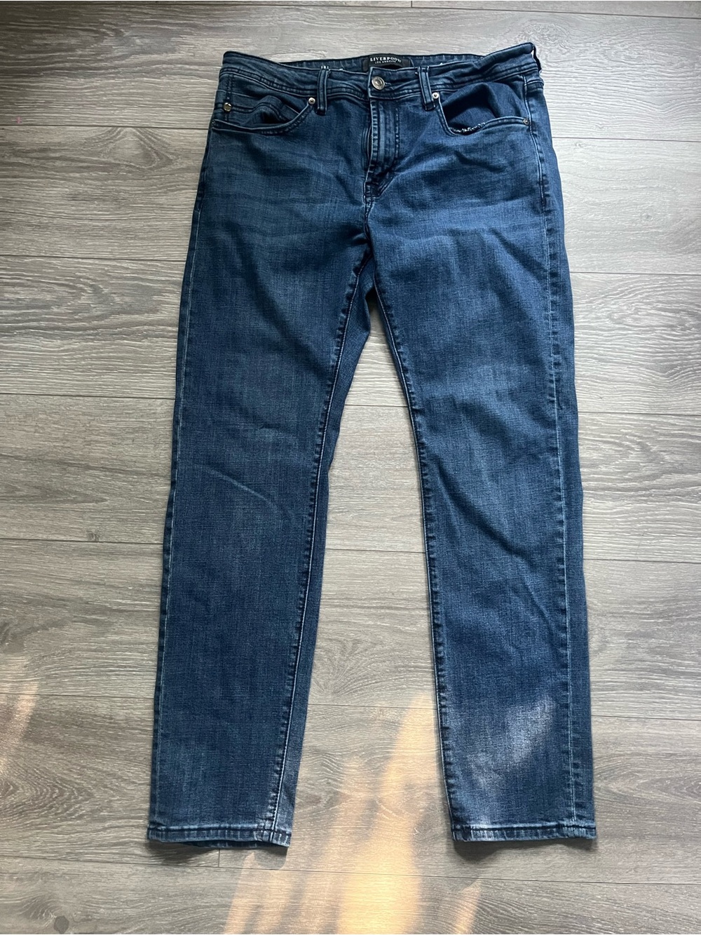Liverpool Men’s Blue Slim Straight Denim Jeans Size 34” Casual Preppy Classic